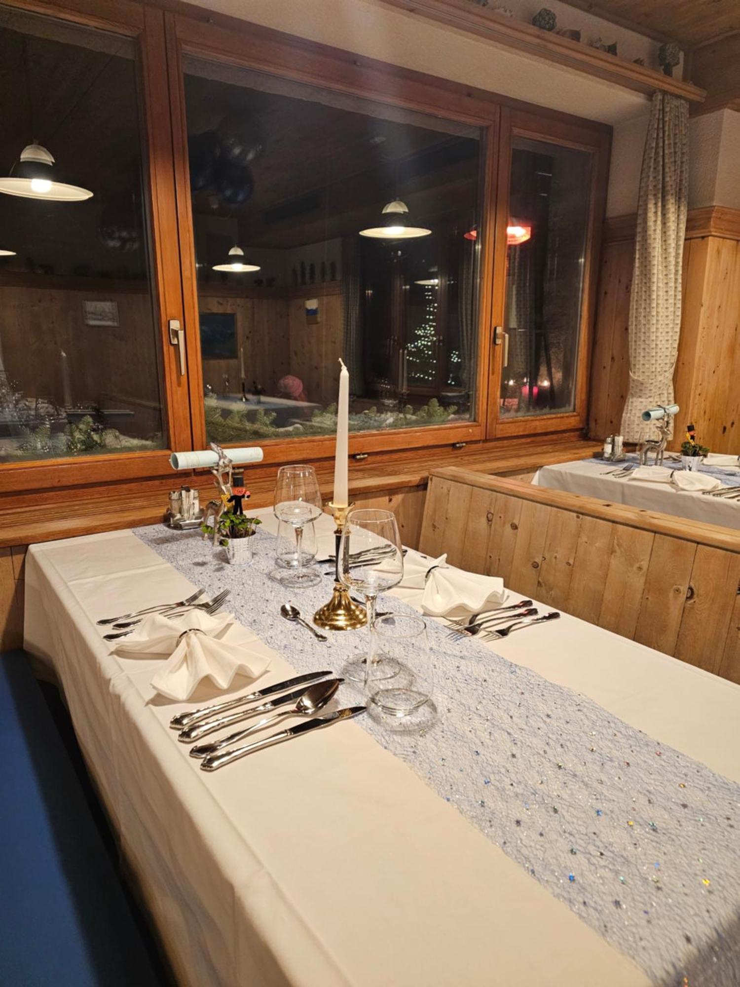 Hotel Ristorante Lagrev Maloja Exterior photo